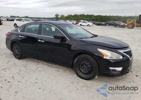 2015 Nissan Altima 2.5 from USA, damaged, VIN 1N4AL3AP4FC292967